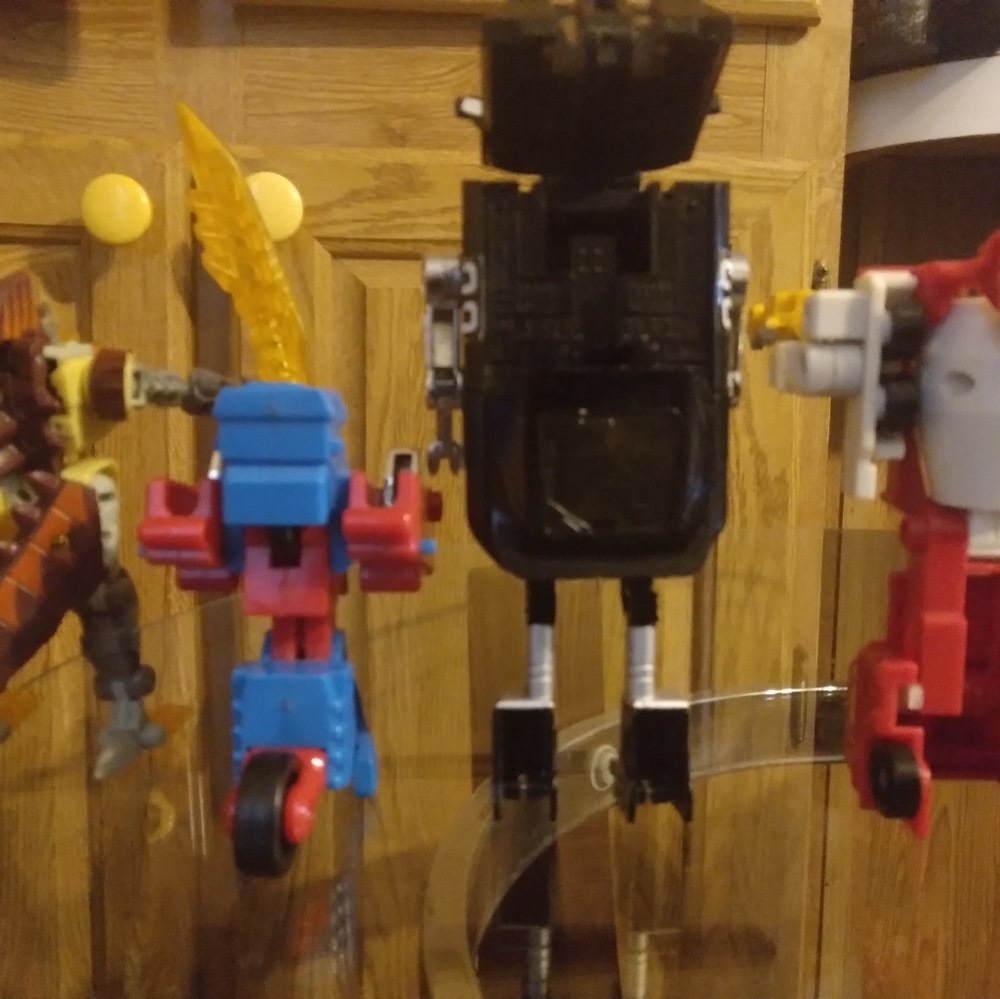 Transfomers - Picture 5 of 15